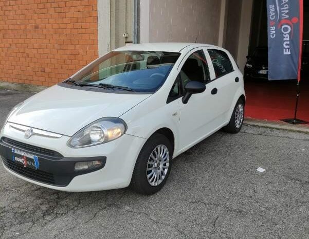 FIAT PUNTO  EVO PER NEOPATENTATI pieno